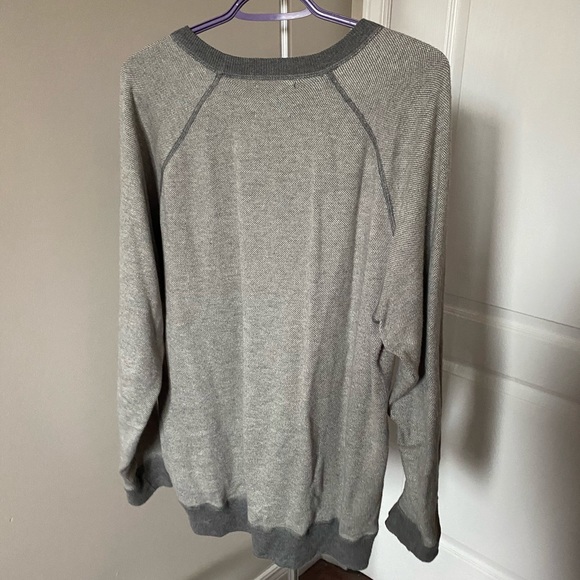Abercrombie and Fitch Grey Sweater - Picture 5 of 9